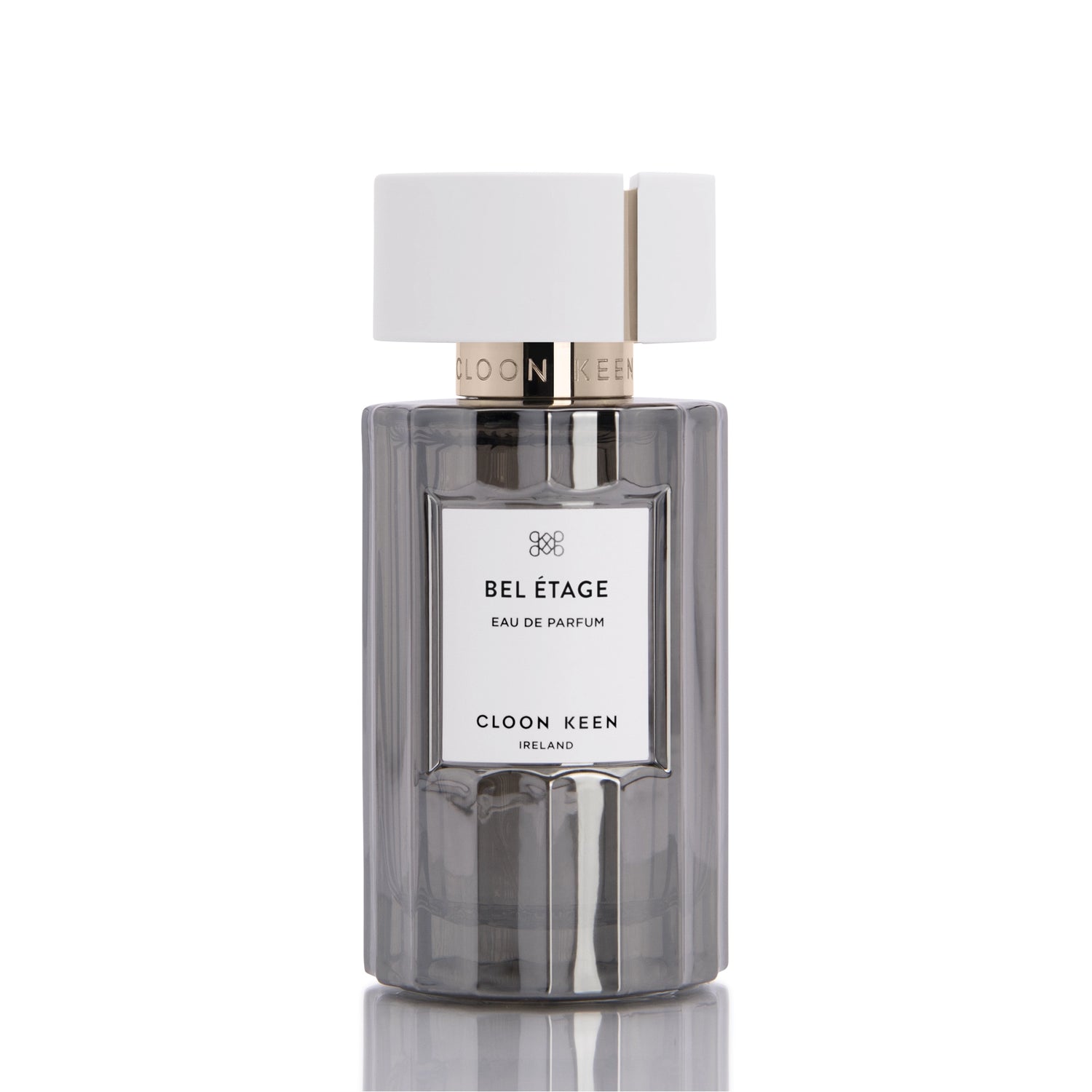 Discover Bel Étage eau de parfum. A tribute to the 300-year-old cologne formula with bergamot, lemon primofiore and neroli on lavender & rosemary sprigs.
